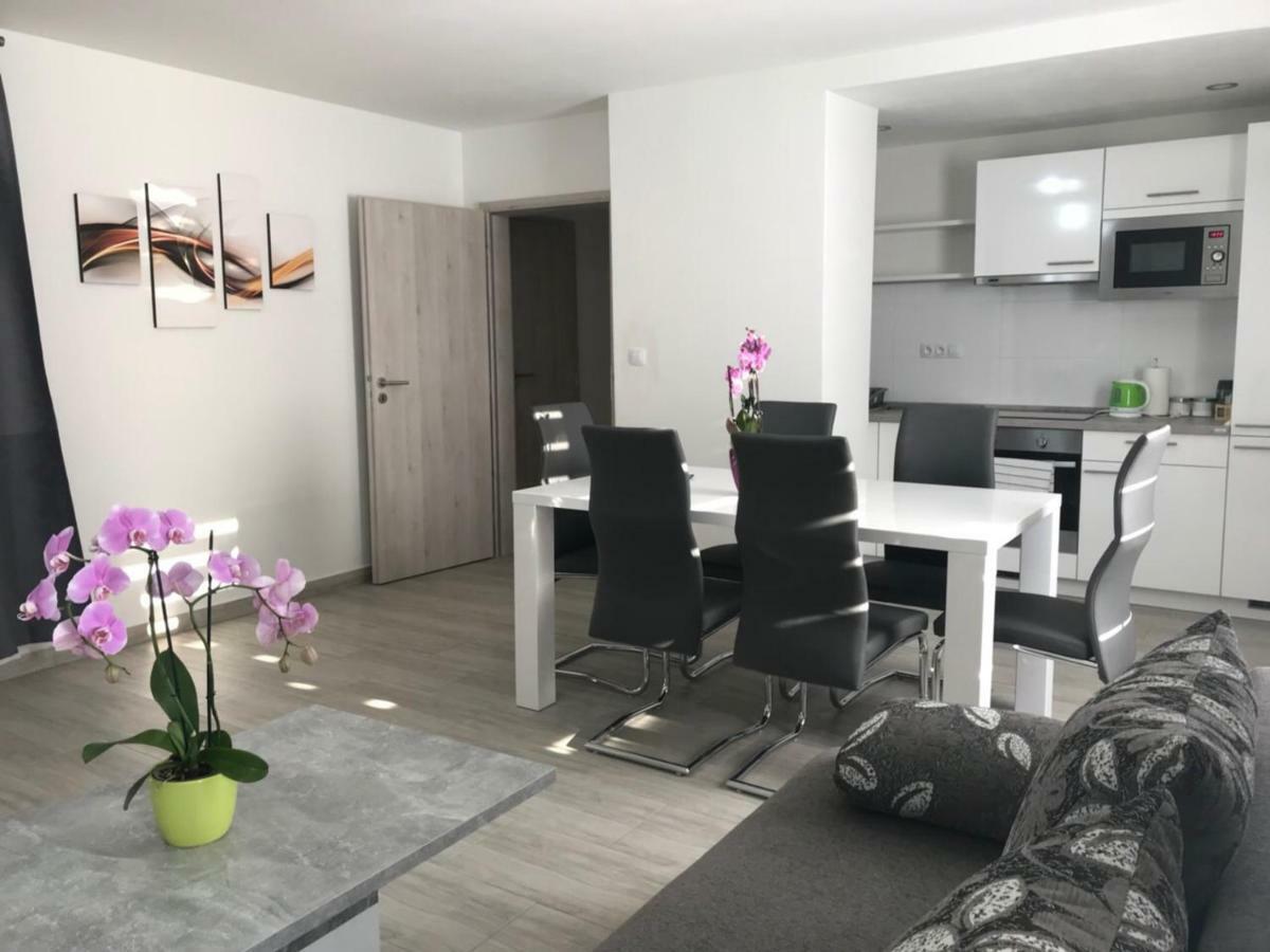 Panorama Apartments Karlowe Wary Zewnętrze zdjęcie
