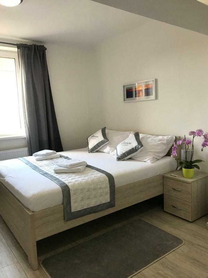 Panorama Apartments Karlowe Wary Zewnętrze zdjęcie